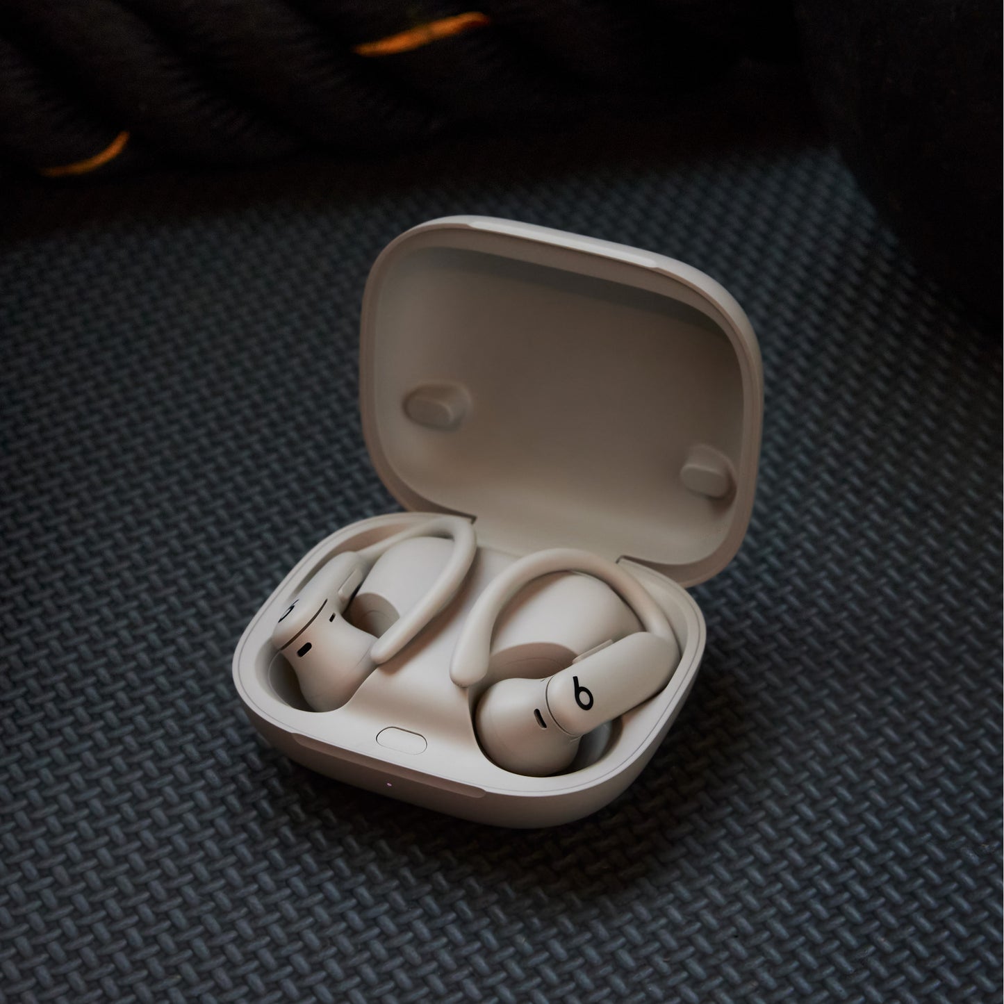 Powerbeats Pro 2